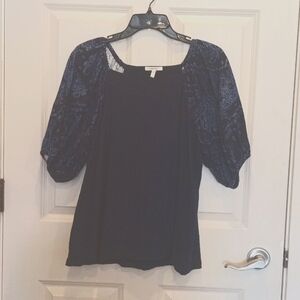 Navy blue top